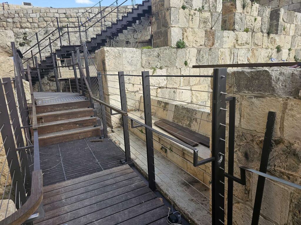 מדרגות01